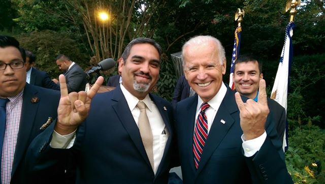 Saenz & Biden, Hispanic Heritage Reception, Sept. 2014