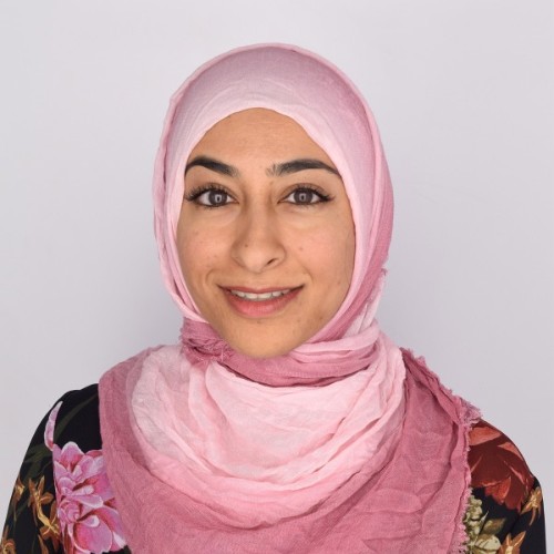 Muna Hussaini